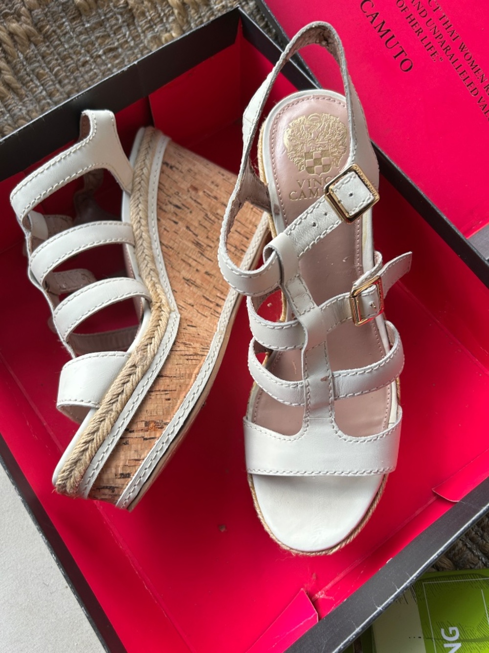 Platform sandal - Picture 3 of 4